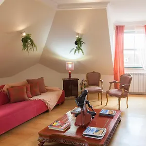Apartment Flh Chic Chiado Exotic Spacious, Lisbon